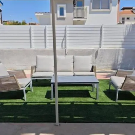 Apartment Family Close To The Sea *